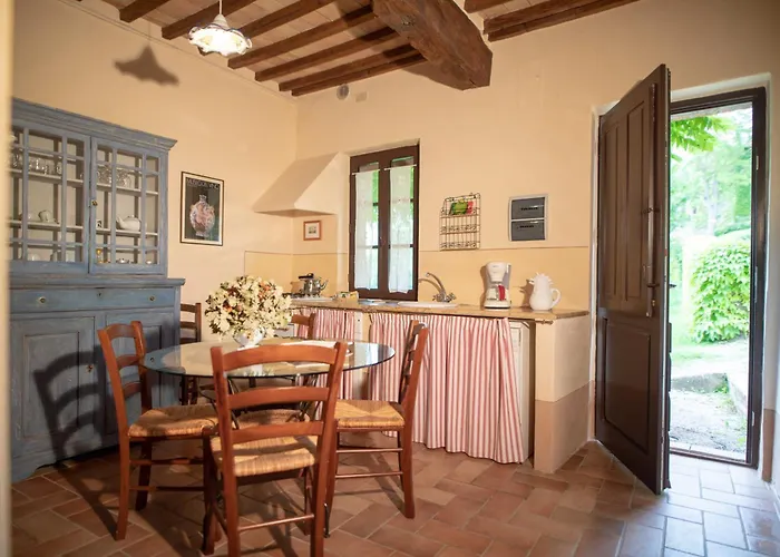 شقة Borgo Di Castelvecchio Contignano